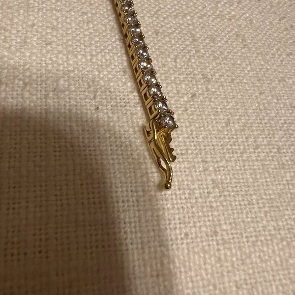 14k Yellow Gold plated Vermeil tennis bracelet with Cubic Zirconia - Picture 4 of 10